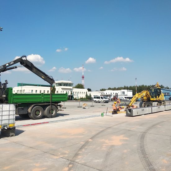 BUDOWA NAWIERZCHNI LOTNISKO ŁÓDŹ